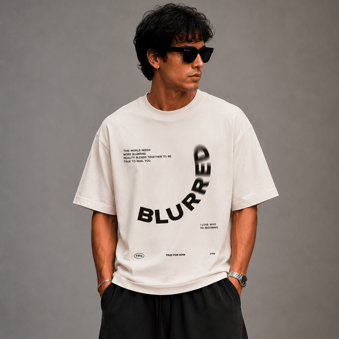 Blurred Lines - Oversized Graphic T-shirt - Graphic-Tee | G STREET