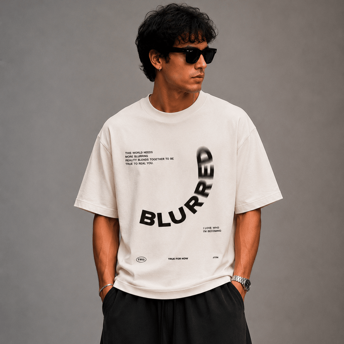 Blurred Lines - Oversized Graphic T-shirt - Graphic-Tee | G STREET