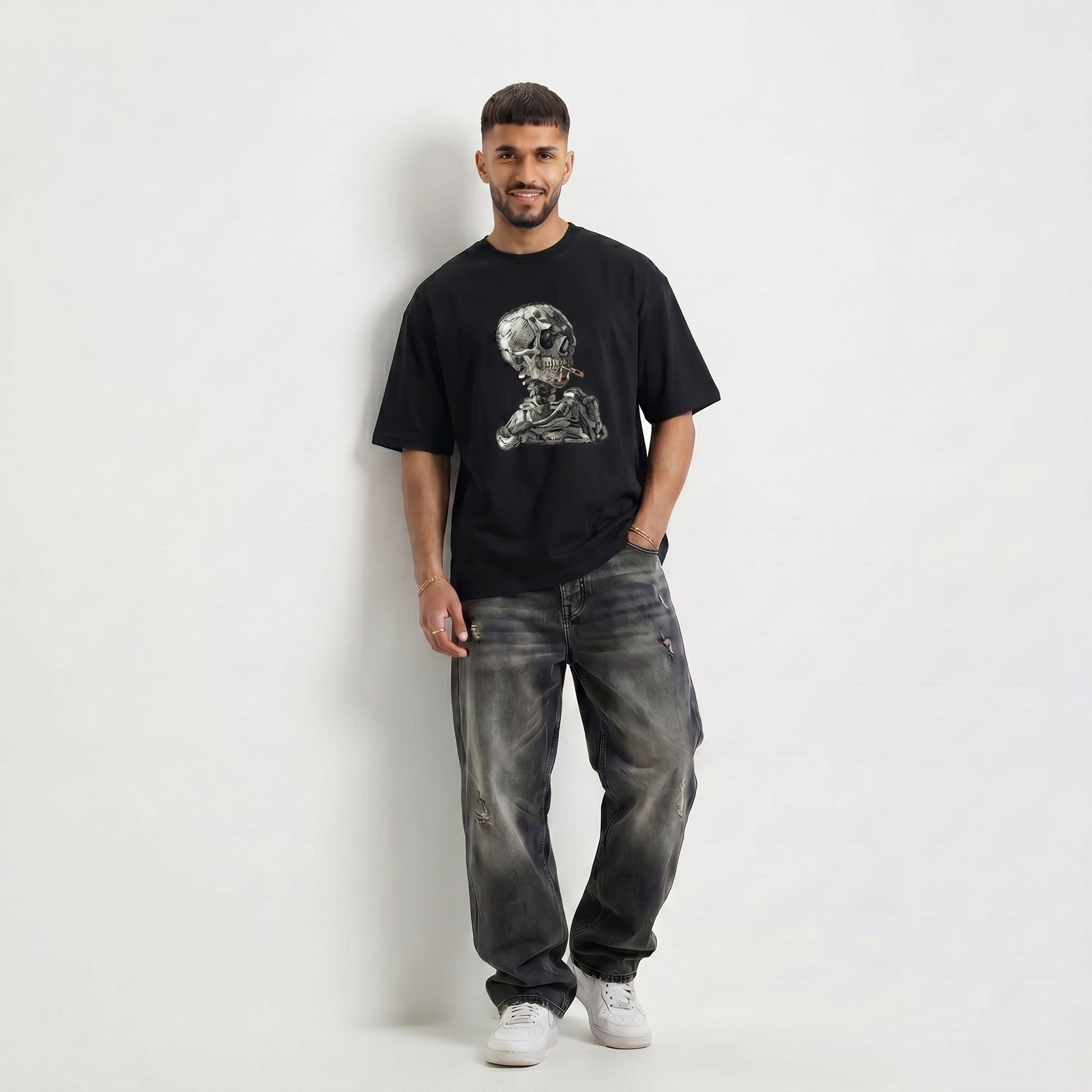 Smokin Skull - Oversized graphic T-shirt - Graphic T-Shirt | G STREET