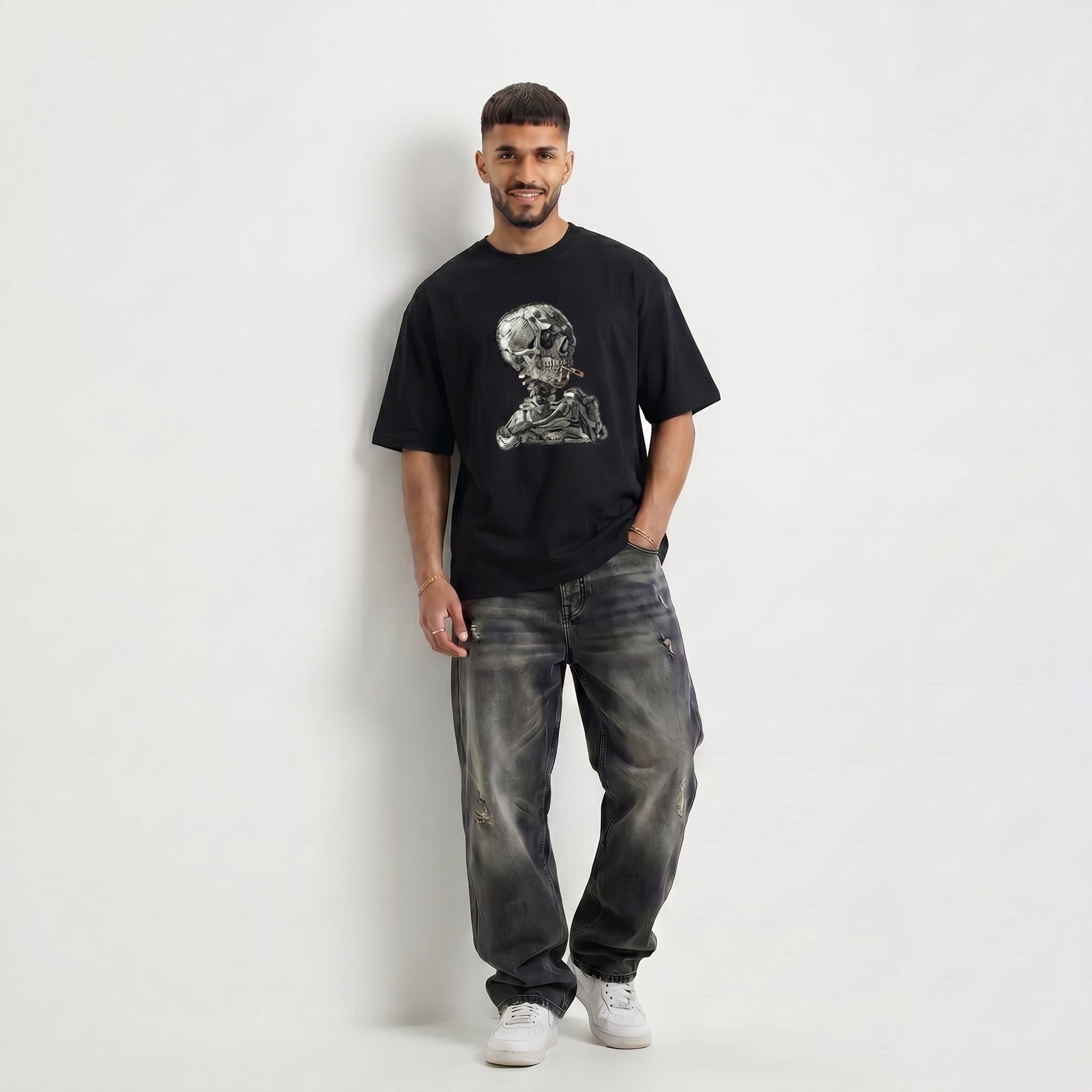 Smokin Skull - Oversized graphic T-shirt - Graphic T-Shirt | G STREET