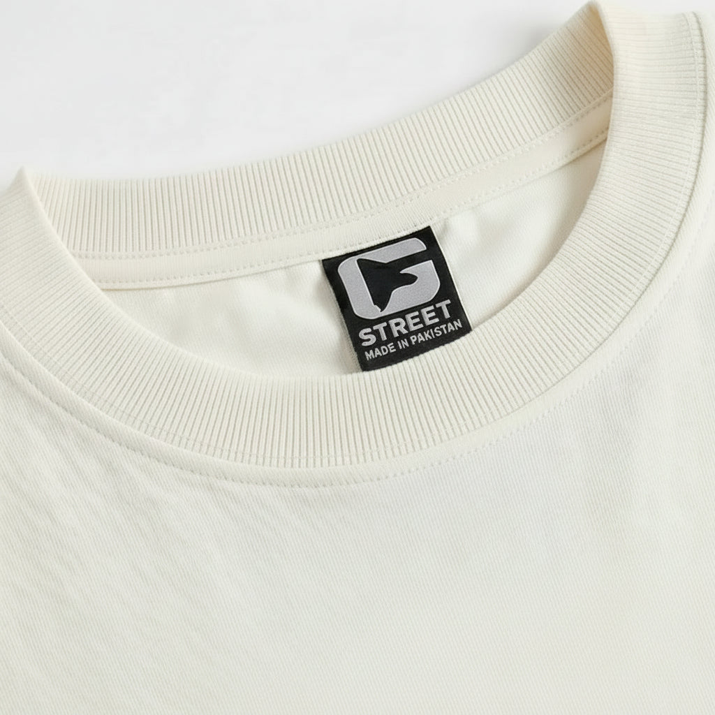 Resilient - Oversized graphic T-shirt