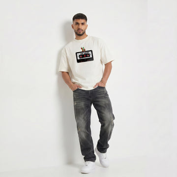 Mic Drop - Oversized graphic T-shirt